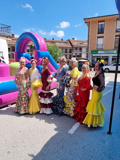 Supermercado Covirán ubicada en Ramales de la Victoria (Cantabria)