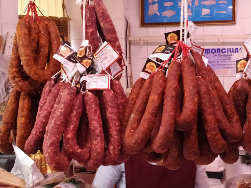 Supermercados La Despensa Candeleda ubicada en Candeleda (Ávila)