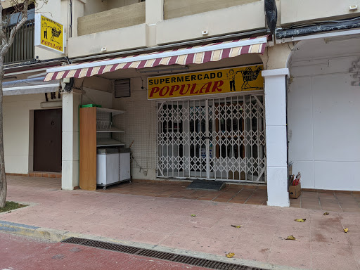 Supermercado popular ubicada en Es Pujols (Islas Baleares)