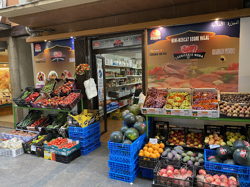 Mini mercat segre halal ubicada en Balaguer (Lleida)