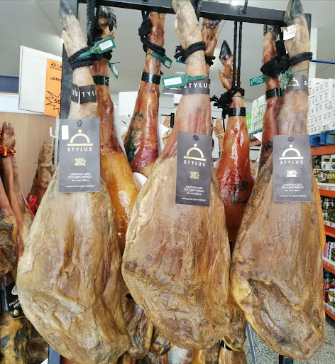 A&m Cash La Cañada Sociedad Limitada. ubicada en Almería (Almería)