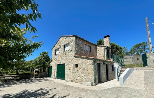 Casa los cerezos ubicada en Barcela (Pontevedra)