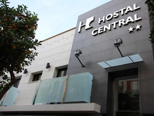 Hostal Central ubicada en Ceuta ()