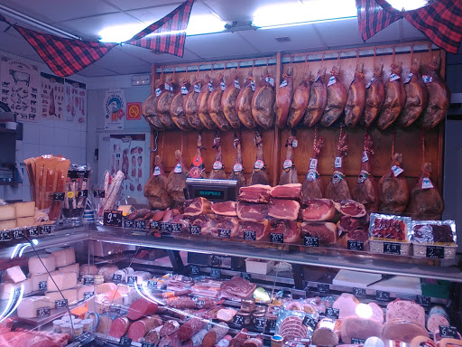 Carnicería-Charcutería J.M. Miranda ubicada en Zaragoza (Zaragoza)