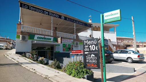 ESTANCO Y COVIRAN RIOFRIO ubicada en Loja (Granada)