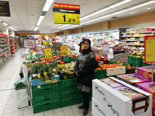 SuperSol supermercados ubicada en Torremolinos (Málaga)