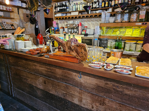 Bodega Vidrios y Cristales ubicada en Barcelona (Barcelona)