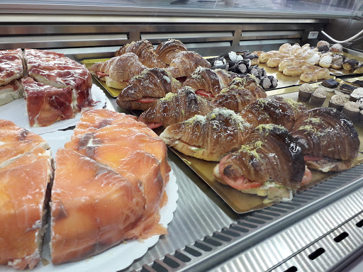 Confiteria Pasteleria La Bombonera / Ceuti ubicada en Ceutí (Murcia)