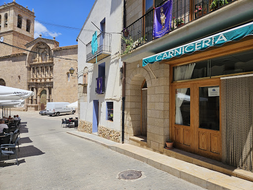 Carnicería Rosario ubicada en Vistabella del Maestrazgo (Castellón)