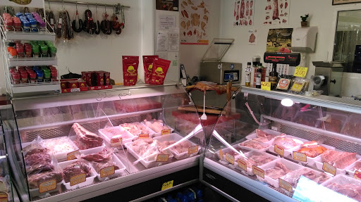 CARNICERIA CHARCUTERIA AMADEO ubicada en Badajoz (Badajoz)