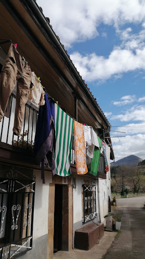 Covirán Supermercados ubicada en Bárcena de Pie de Concha (Cantabria)