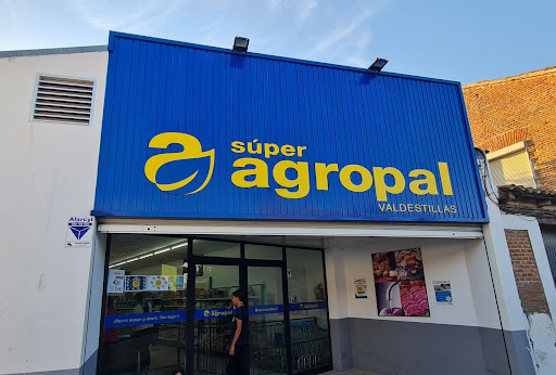 Súper Agropal ubicada en Valdestillas (Valladolid)