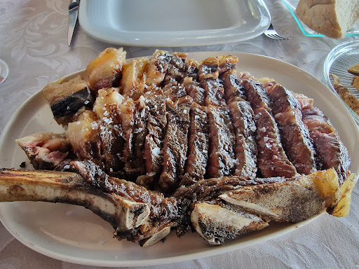 Restaurante La Posada Del Laurel ubicada en Préjano (La Rioja)