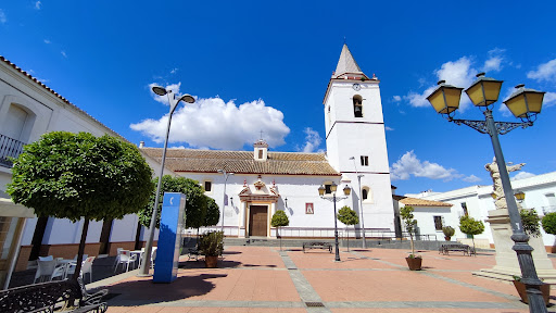 Parroquia De San Juan Bautista ubicada en San Juan del Puerto (Huelva)