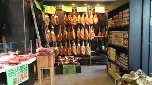 Germans Gracia - Travessera Xarcuteries ubicada en Barcelona (Barcelona)