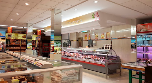 Spar hypermarket ubicada en Costa Teguise (Las Palmas)