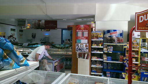 Supermercado Unide Market La Santa ubicada en Tinajo (Las Palmas)