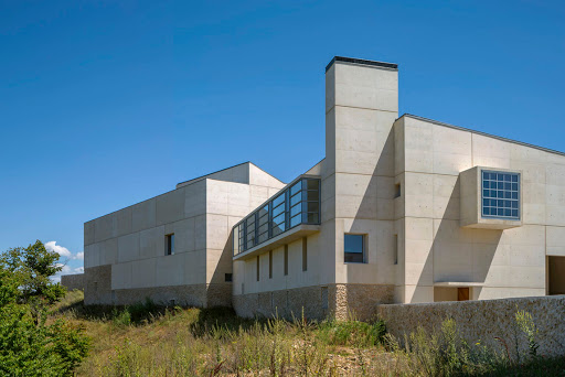 BODEGAS Descendientes de J.PALACIOS ubicada en Corullón (León)