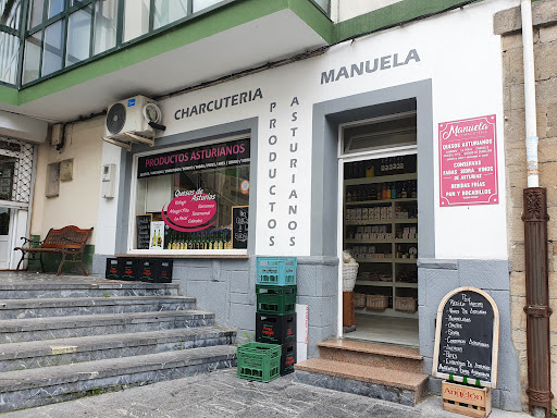 Charcutería Manuela ubicada en Cudillero (Asturias)