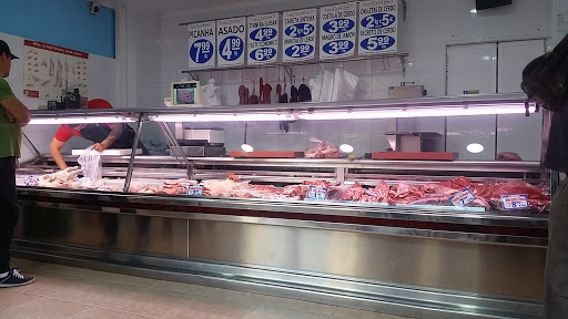 Carnes Adrian suc. Av. Ecuador 51 ubicada en Valencia (Valencia)