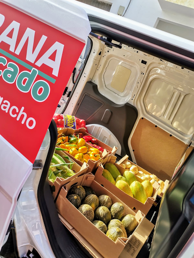 Supermercado La Cubana ubicada en Guargacho (Santa Cruz de Tenerife)