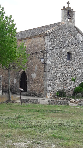 Iglesia de San Andres apostol ubicada en San Andrés del Rey (Guadalajara)