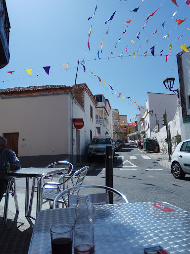 Bar Los Cazadores ubicada en Barranco Hondo (Santa Cruz de Tenerife)