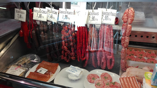 Alimentacion La Utielana Embutidos El Pontón caseros ubicada en El Pontón (Valencia)