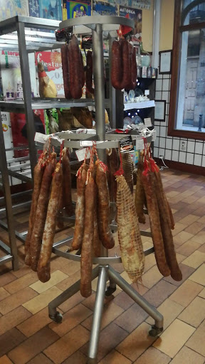 La JAMONERIA de MARTÍNEZ ubicada en Astorga (León)