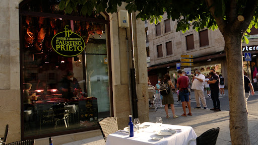 Jamones Faustino Prieto ubicada en Salamanca (Salamanca)