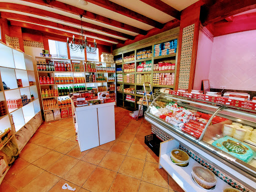 Carniceria doaa halal ubicada en Tafalla (Navarra)