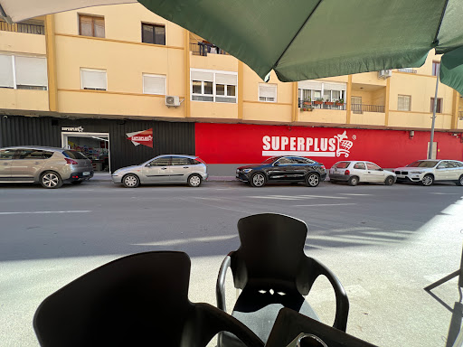 SUPERPLUS SUPERMERCADOS ALBOX ubicada en Albox (Almería)