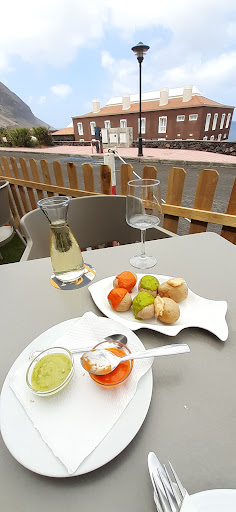 Restaurante Pozo de la salud ubicada en Sabinosa (Santa Cruz de Tenerife)