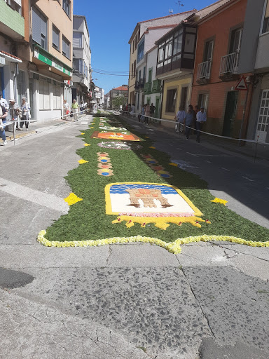 Coviran Ares ubicada en Ares (A Coruña)