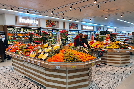 Supermercados Froiz ubicada en Moralzarzal (Madrid)