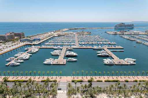 Hotel Alicante Gran Sol Affiliated by Meliá ubicada en Alicante (Alicante)