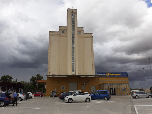 Súper Agropal ubicada en Valencia de Don Juan (León)