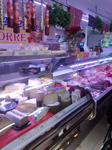 Supermercado La Torre ubicada en Fortuna (Murcia)