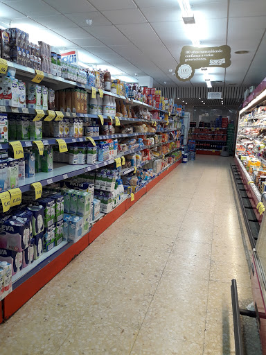 Supermercado Sangüi ubicada en Aljucer (Murcia)