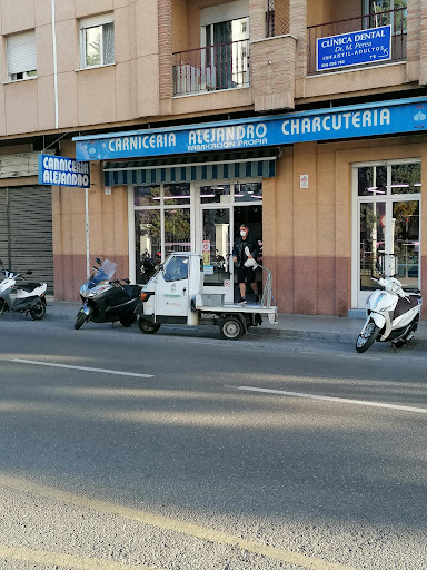 Carniceria Alejandro Charcuteria Fabricacion Propia ubicada en Granada (Granada)