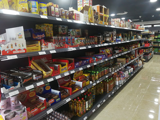 Super market ubicada en Algete (Madrid)