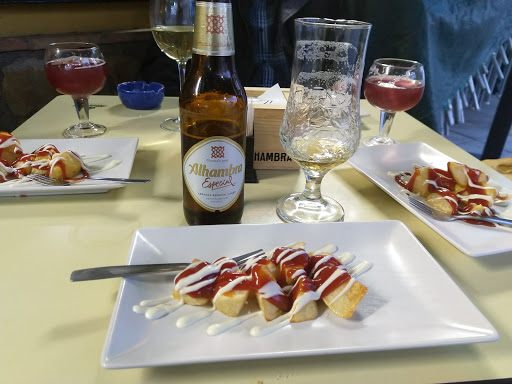 Los Mellizos Bar de Tapas ubicada en Cogollos de Guadix (Granada)