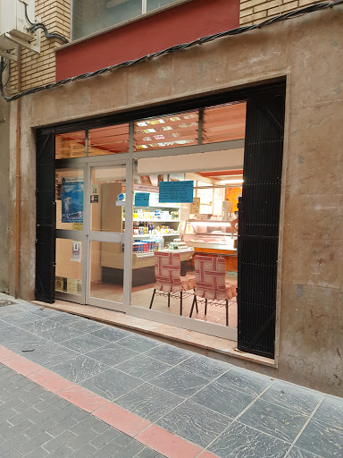 Carnicería Angelita Cerezuela ubicada en Monzón (Huesca)