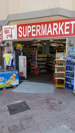 Grand Supermarket ubicada en Cala Ratjada (Islas Baleares)