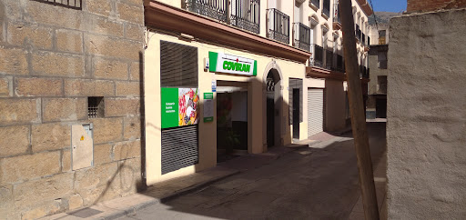 Coviran - Alimentación Cañadas ubicada en Los Villares (Jaén)