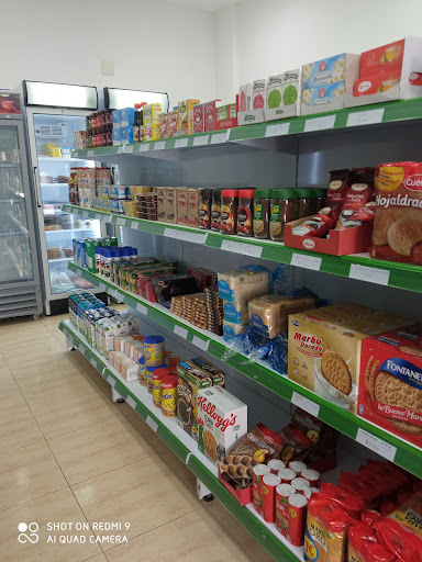 Alimentación López ubicada en Benagéber (Valencia)