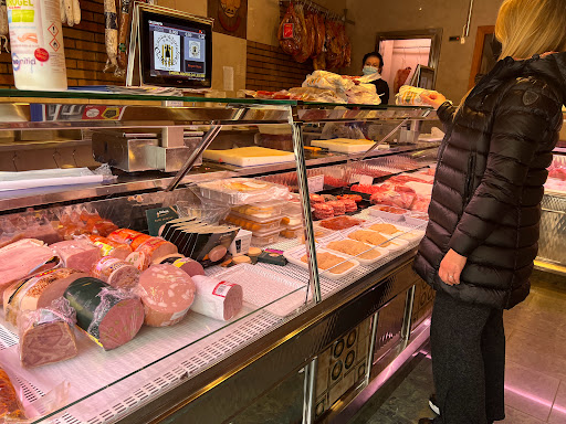 Cansaladeria Ca les Bepes ubicada en Montblanc (Tarragona)