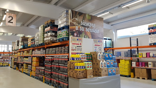 Cash & Carry Froiz ubicada en A Estrada (Pontevedra)