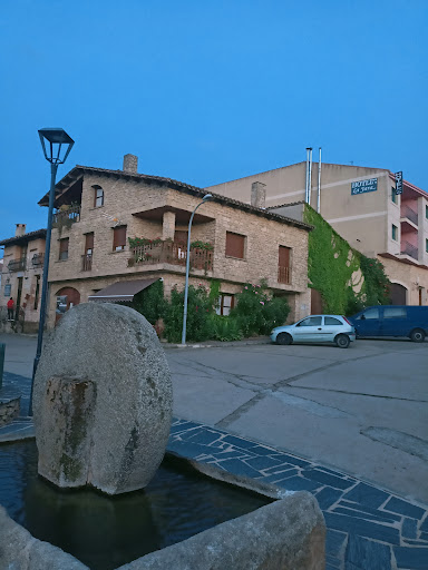 Casa Rural El Almendro ubicada en Aldeadávila de la Ribera (Salamanca)