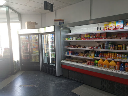 Supermercado LAS 3B ubicada en San Clemente (Cuenca)